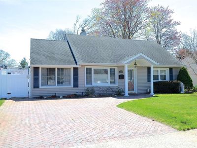 3520 Princeton Drive N, Wantagh, NY, 11793
