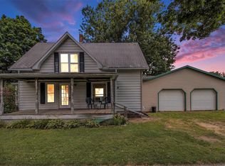 243 E Pine St, Elsie, MI