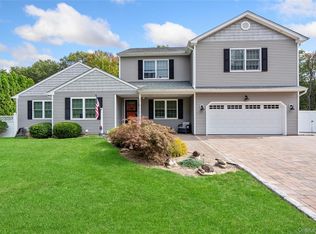 27 Evelyn Court, Manorville, NY 11949