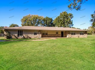 9935 E Spotted Horse Dr, Claremore, OK 74019