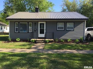 706 E Jefferson St, Macomb, IL 61455
