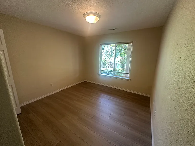 16918 SW Stellar Dr — Photo 7