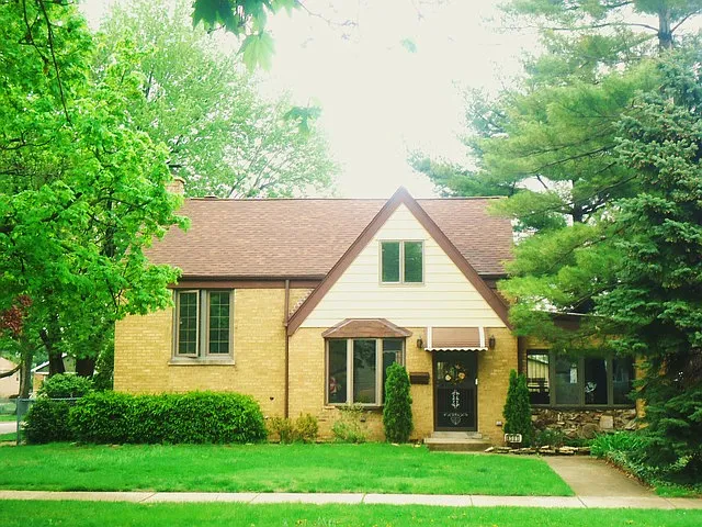 4501 Home Ave photo 1