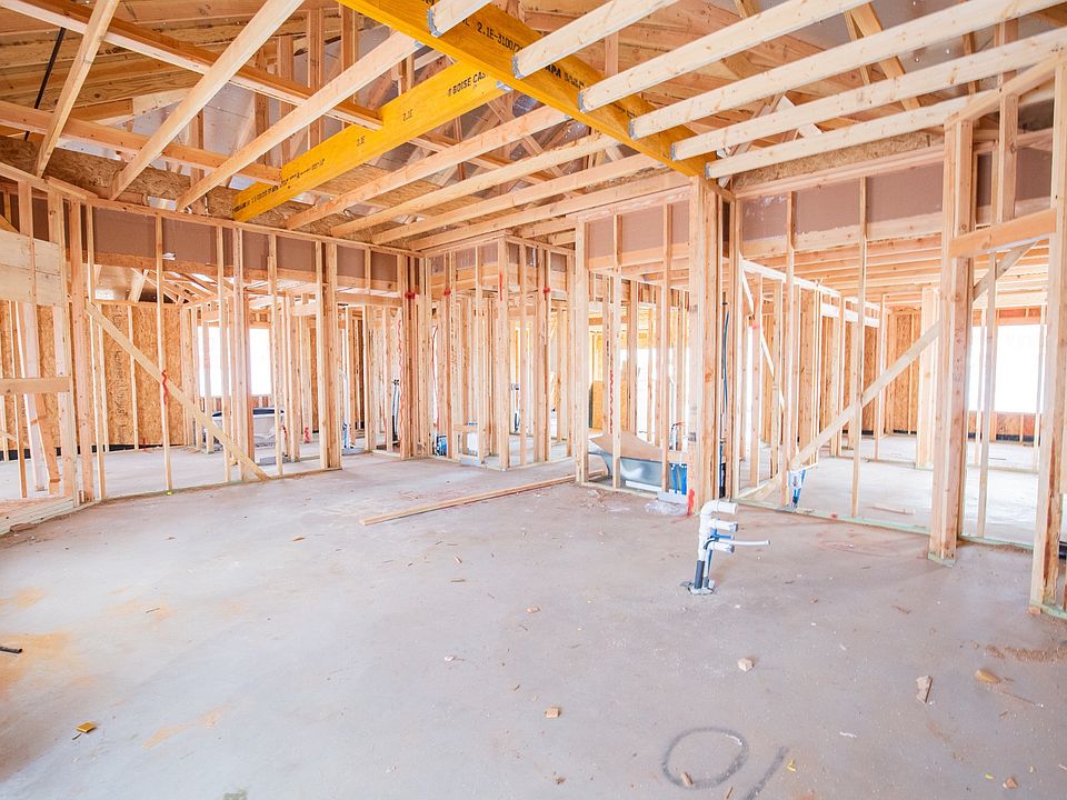 1st image of 4121 Palisade Ln