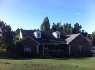 2204 Julie Ann Ln, Paragould, AR 72450