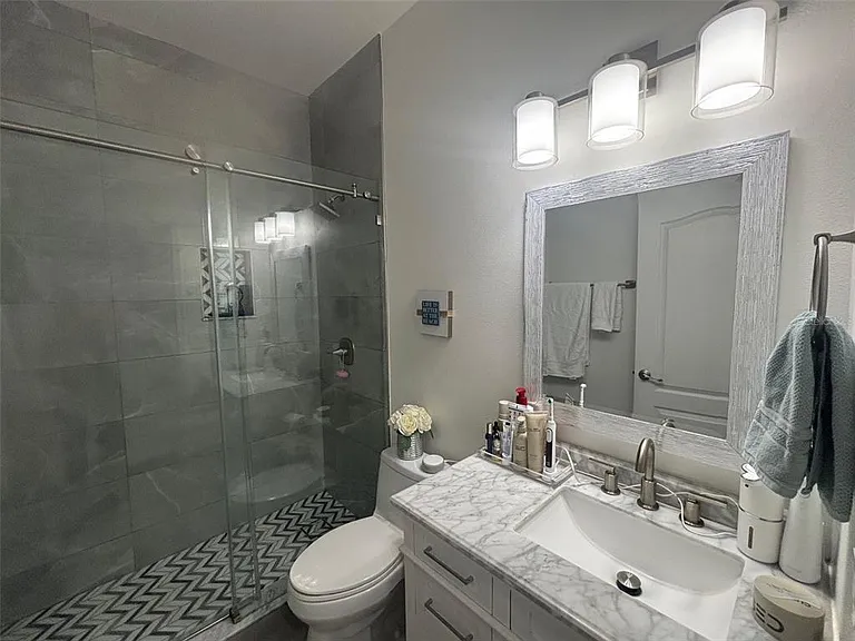 5028 Olde Kerry Dr — Photo 12
