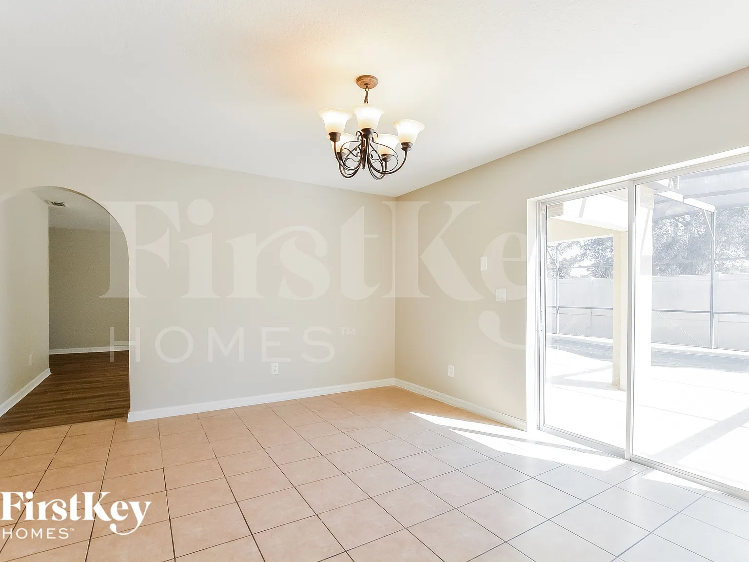 4 bed, 3.0 bath, 2059 sqft, $2,705 — Photo 3