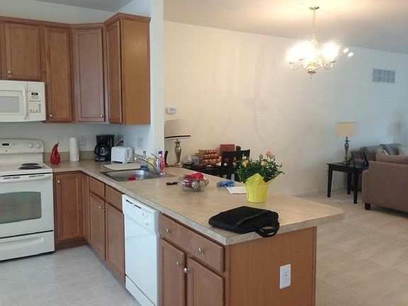 4th image of 128 Pumpkin Patch Ln