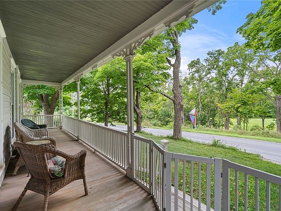4th image of 4064 County Road 4