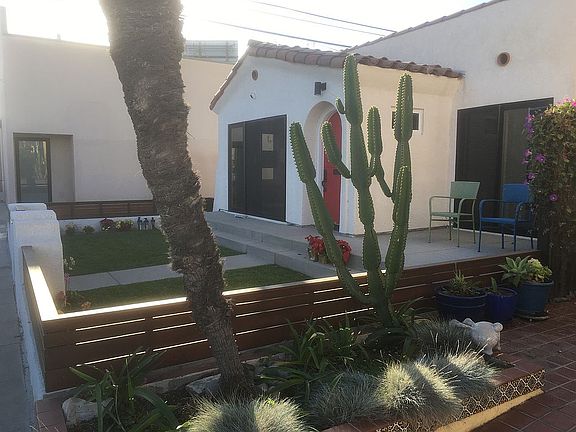 2nd image of 205 La Verne Ave