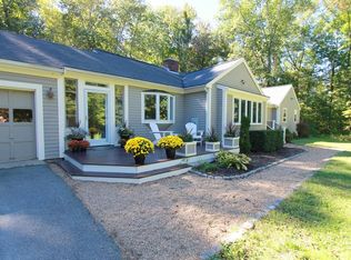 63 Howlett St, Topsfield, MA 01983