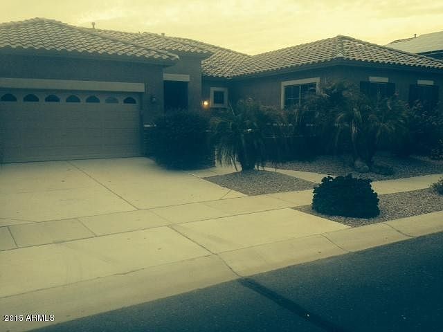 1st image of 11902 N 144th Ave