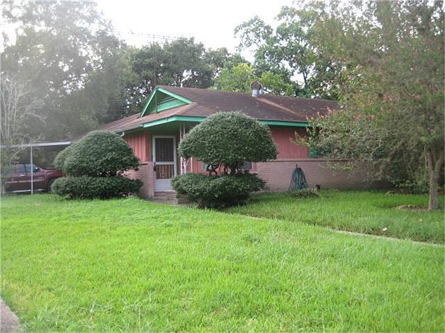 1st image of 10503 Royal Oaks Dr