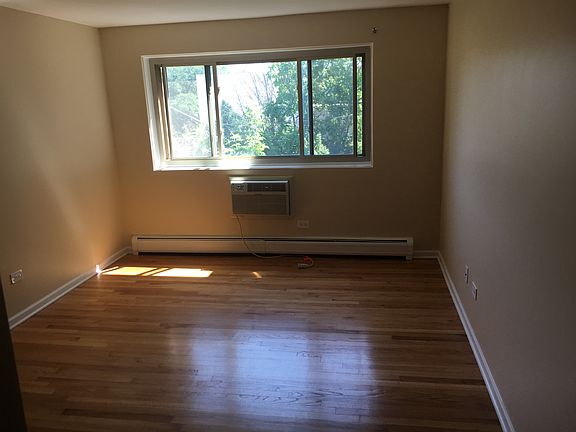 2nd image of 1415 W Lunt Ave APT 408