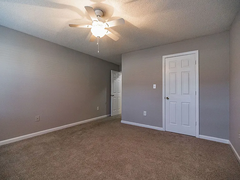 345 Research Dr #72 — Photo 35