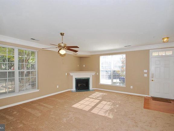 2nd image of 93 Harbour Heights Dr