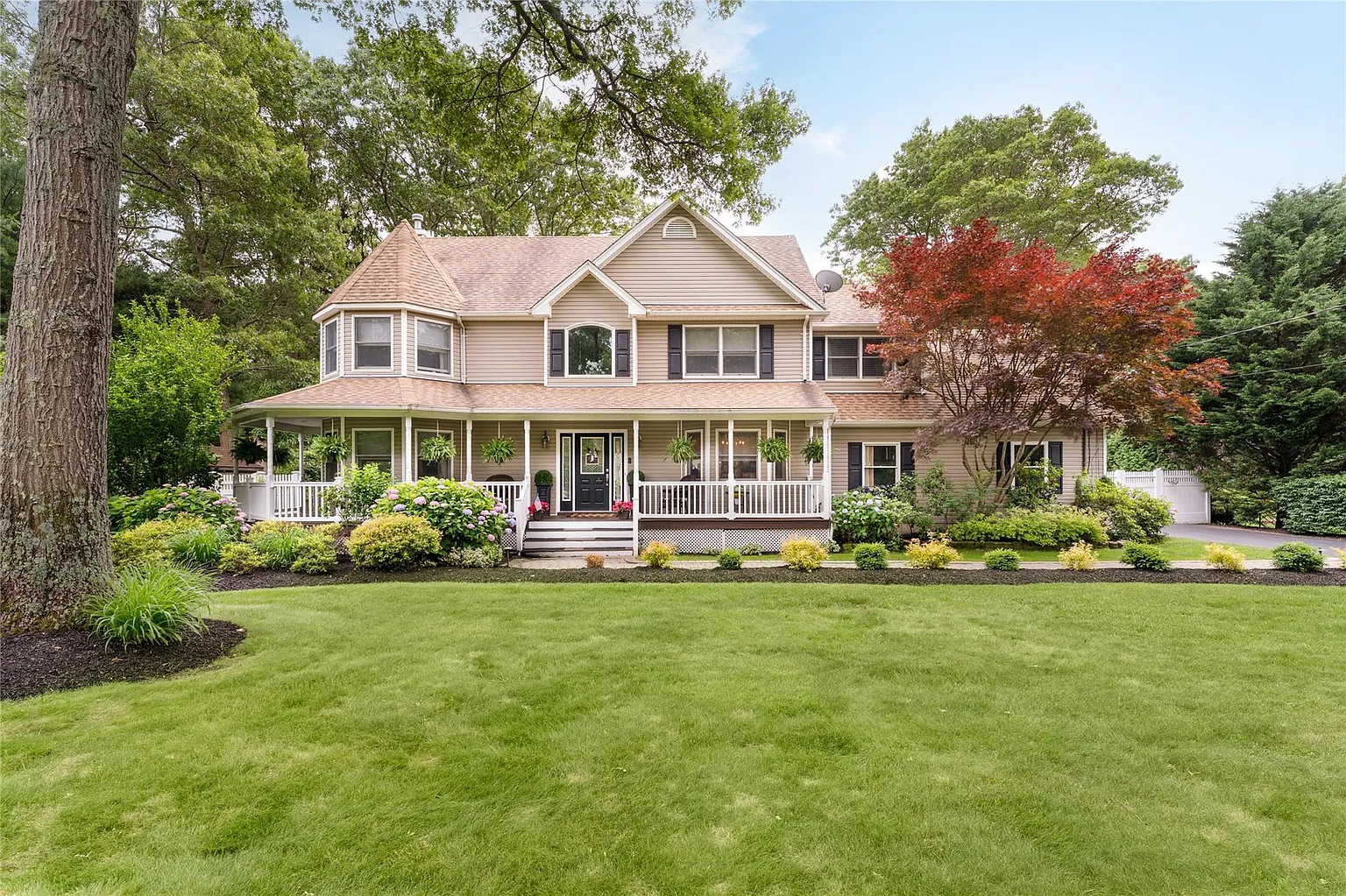 34 N Country Road photo 1