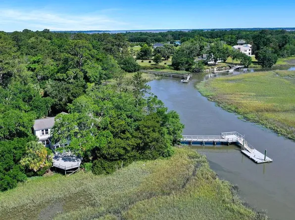 807 Youmans Rd, Midway, GA 31320