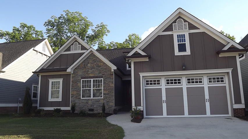 1st image of 8392 Glenshire Ln