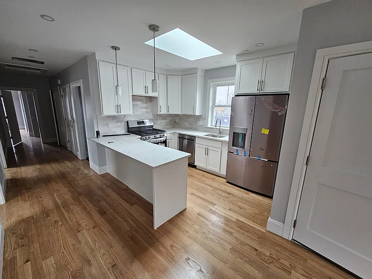 21 Shepard St #4 — Photo 6