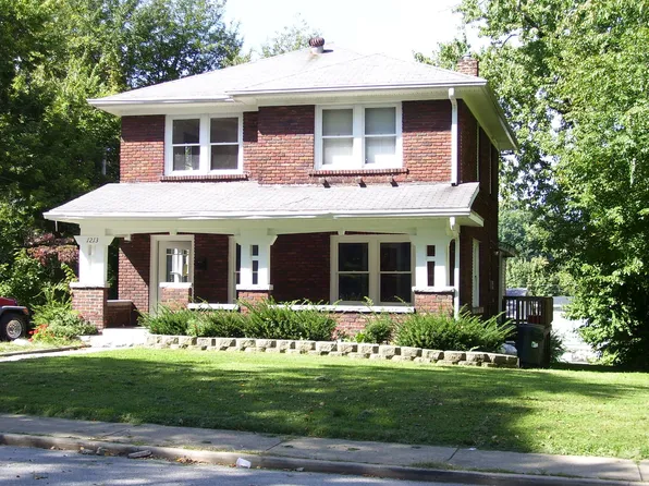 1213 N Washington St, Bloomington, IN 47408