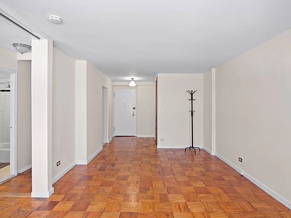 4th image of 153 E 57th St APT 5A
