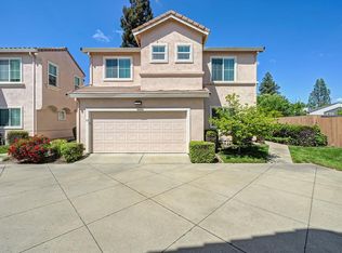 11 Venezia Ct, Sacramento, CA 95831