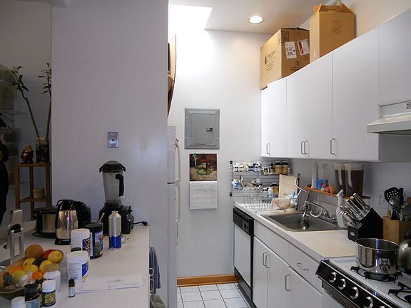5th image of 94 Reade St Fl 5