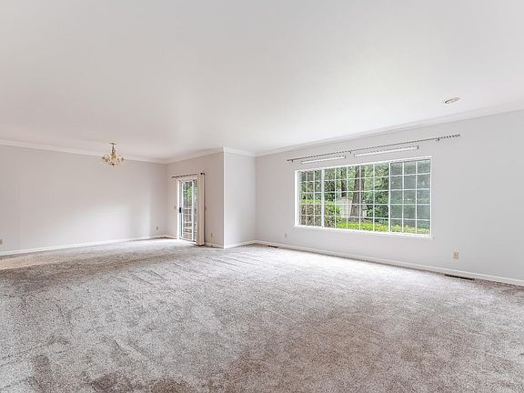 4th image of 1550 Crane Terrace