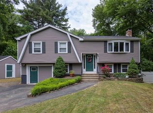 94 West St, Medway, MA 02053
