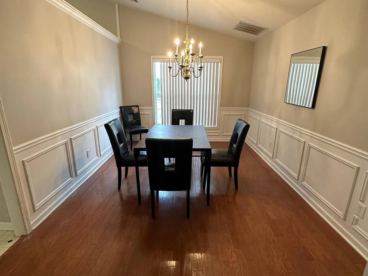 1032 Fairmont Park Dr — Photo 2