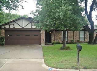 4509 Cripple Creek Rd, Haltom City, TX 76137