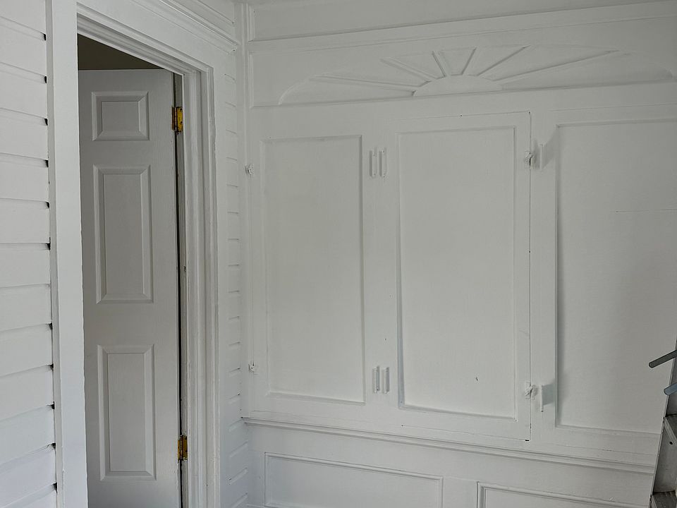 1st image of 214 Harvey Ave