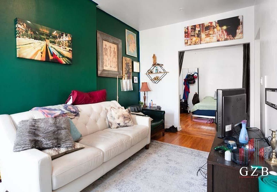 1st image of 167 E 107th St #1A
