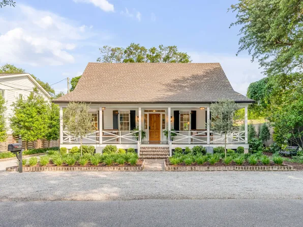 212 Freeman St, Mount Pleasant, SC 29464