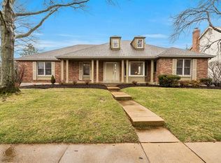 1843 York Ridge Ct, Chesterfield, MO 63017