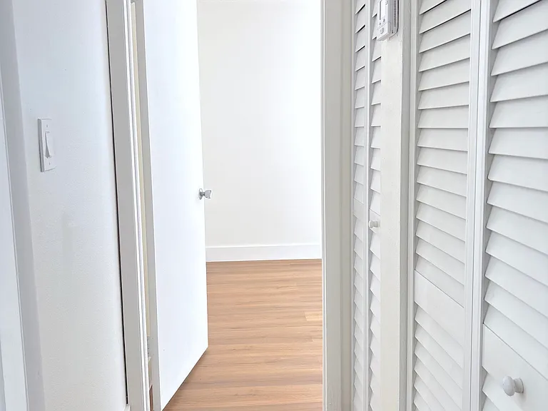 9401 SW 4th St #109 — Photo 5