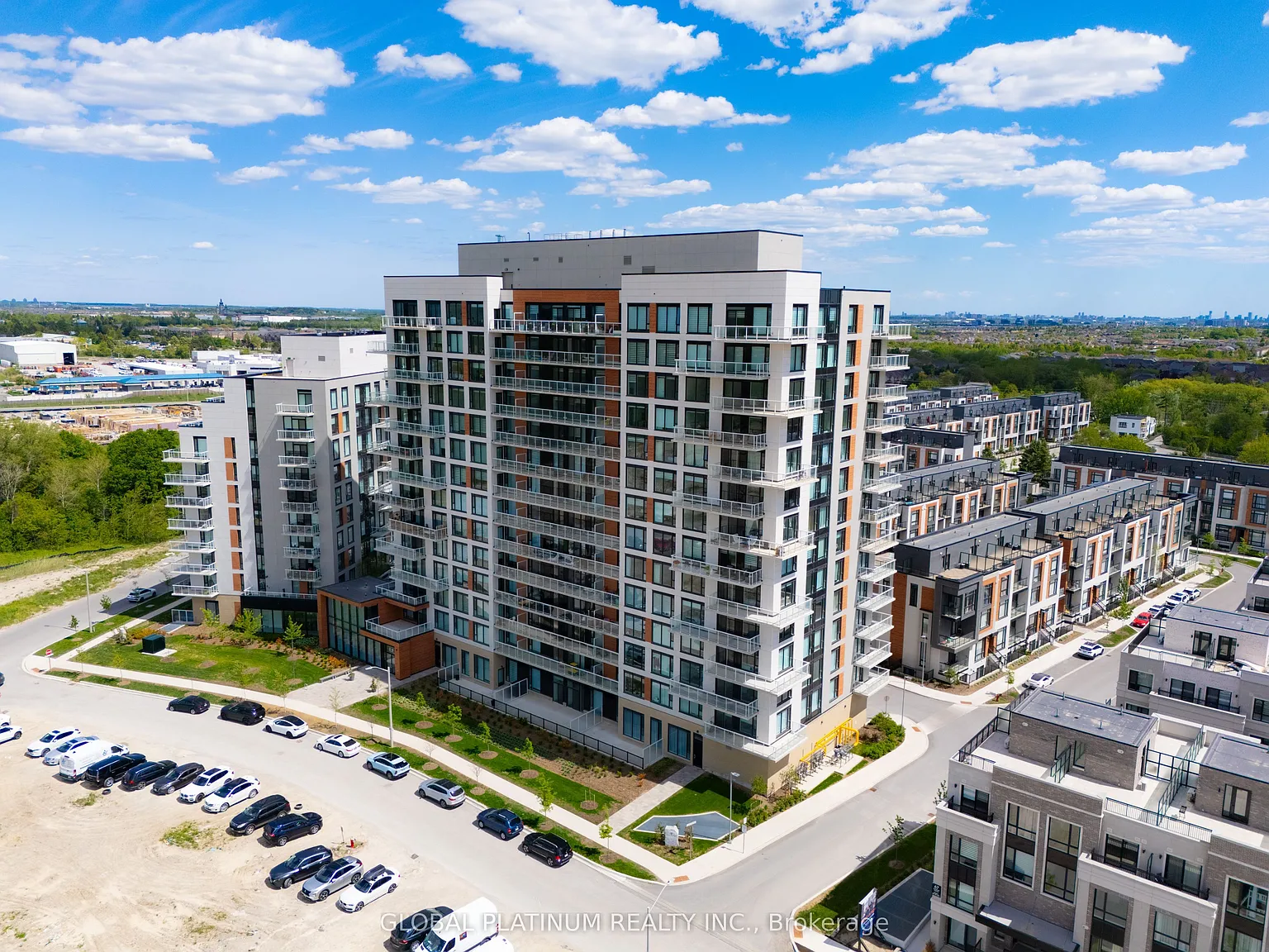 2 bed, $2,700 — Photo 1