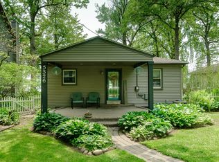 5326 Joslin Lake Dr, Gregory, MI