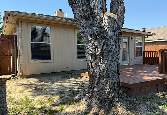 10239 Blackjack Oaks Dr — Photo 25