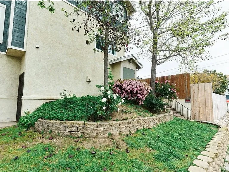 4517 College Way #J — Photo 67