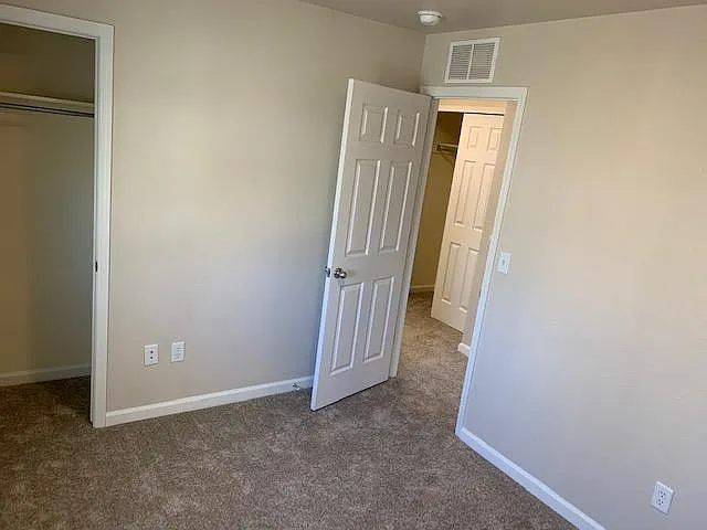 140 N Sheridan Ave #104 — Photo 26