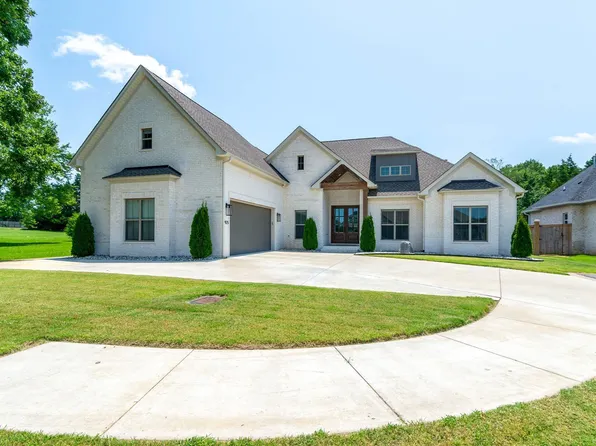 2925 Shadow Ln, Conway, AR 72034