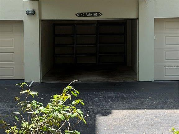 4th image of 1719 NW 23RD BOULEVARD #Garage 7