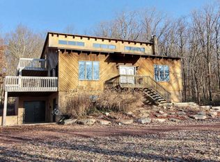 854 Foster Ave, White Haven, PA 18661