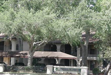2nd image of 1655 Lakeview Dr Unit B205