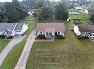 2783 Union Hall Rd, Clarksville, TN 37040