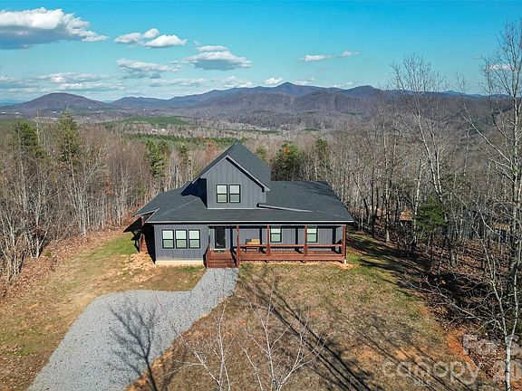 3rd image of 53 Crescent Ridge Ln