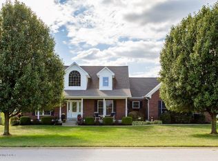 191 Nevin Ln, Fisherville, KY 40023