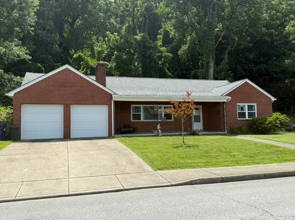 2410 Hilton Ave, Ashland, KY 41101